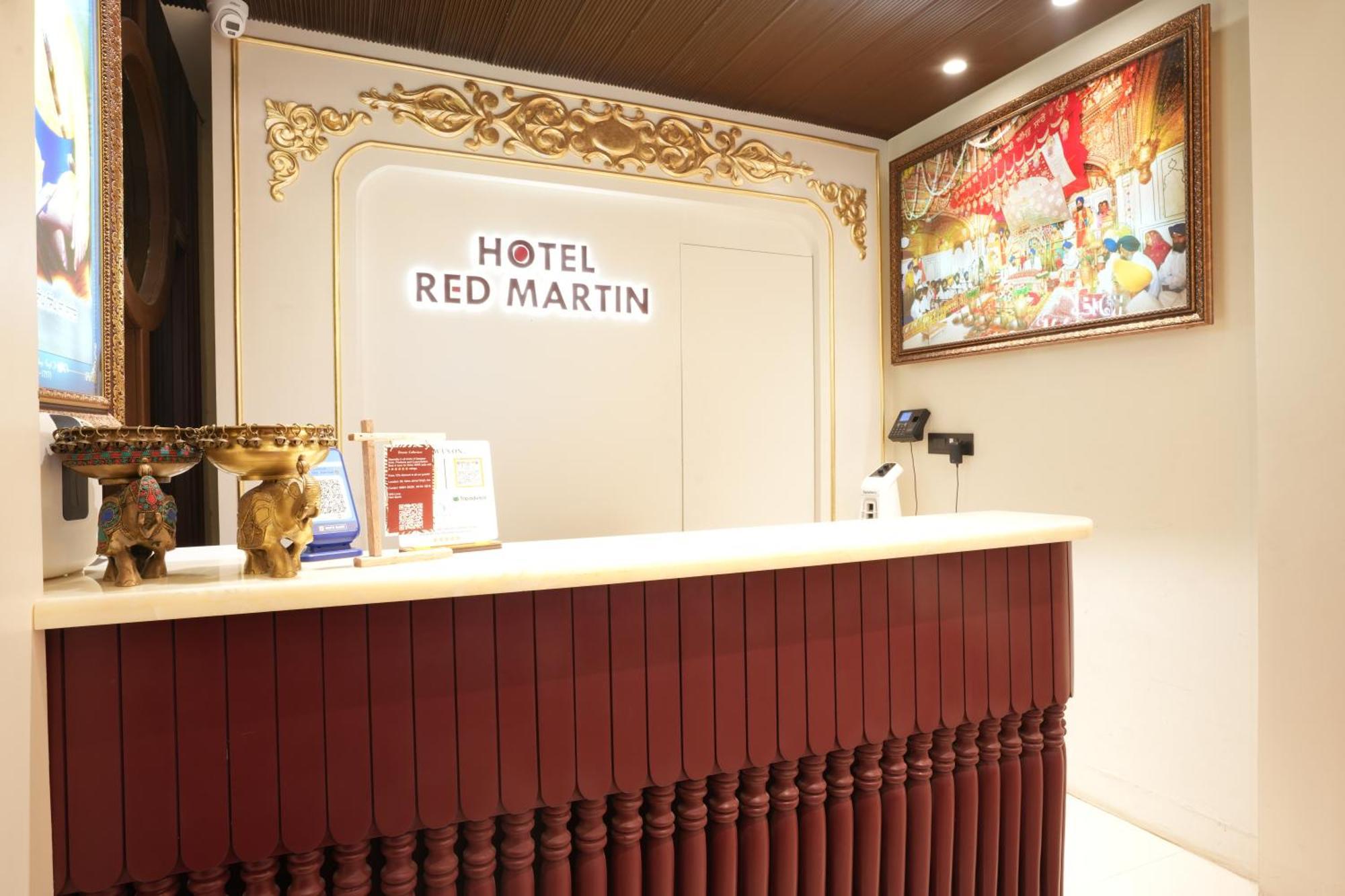 Stamps Red Martin By Eight Continents - 70 Steps From Golden Temple Hotel Amritsar Exterior foto